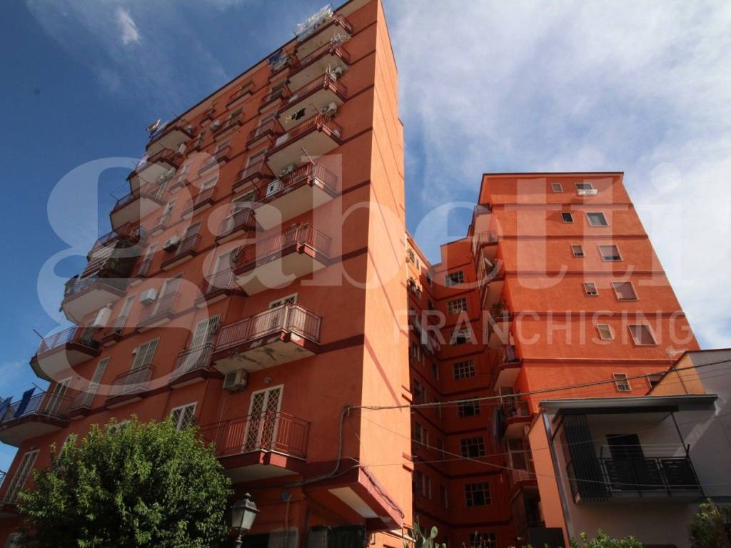 appartamento in vendita a Casoria in zona Centro Storico