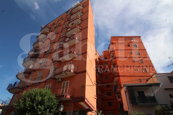 appartamento in vendita a Casoria in zona Centro Storico