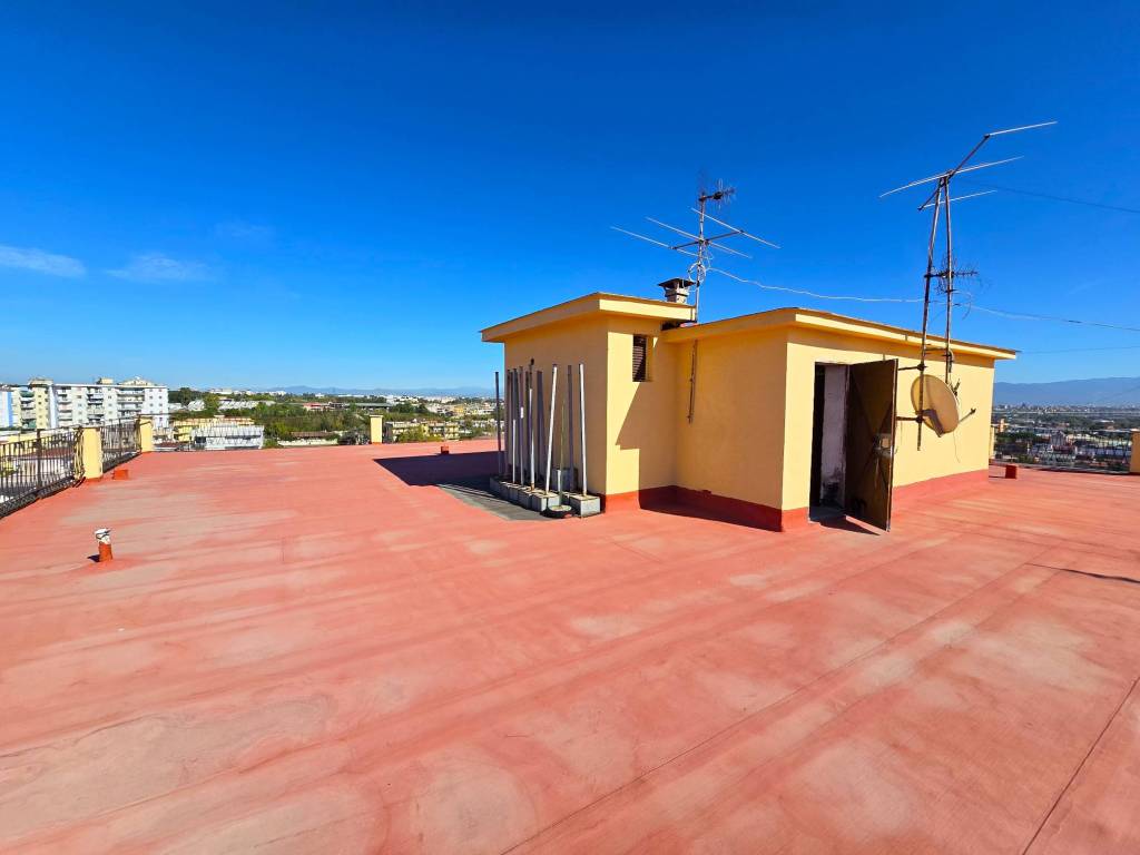 appartamento in vendita a Casoria in zona Arpino