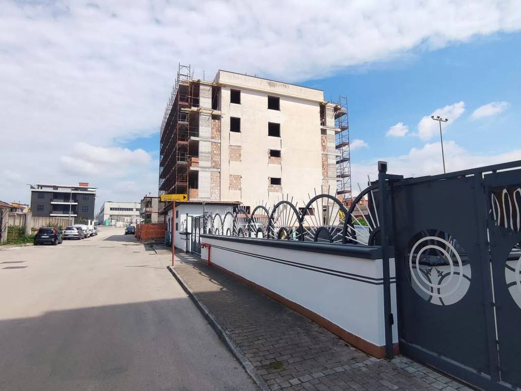 appartamento in vendita a Casoria in zona Arpino