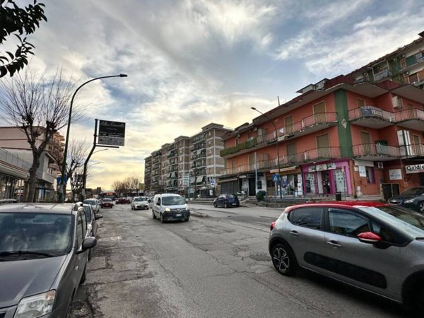 appartamento in vendita a Casoria in zona Arpino
