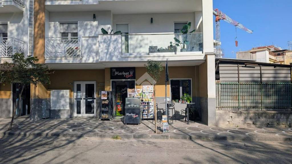 negozio in vendita a Casoria