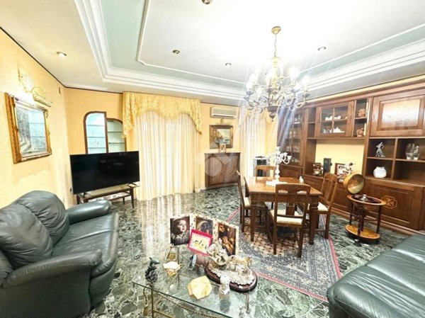 appartamento in vendita a Casoria in zona Arpino