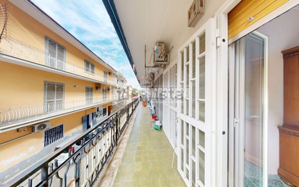 appartamento in vendita a Casoria in zona Centro Storico