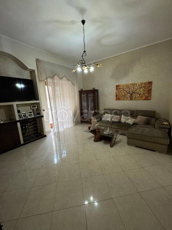 appartamento in vendita a Casoria in zona Centro Storico