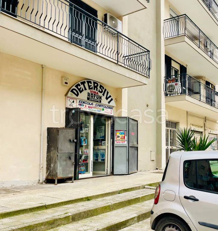 negozio in vendita a Casoria