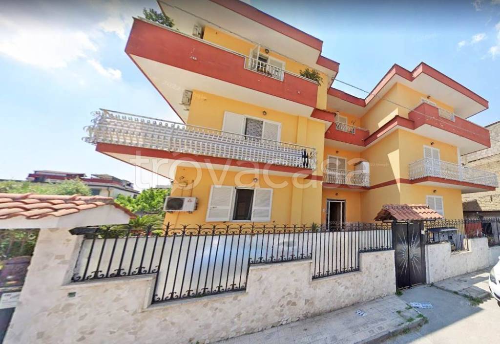 appartamento in vendita a Casoria