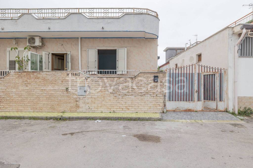 casa indipendente in vendita a Casoria in zona Centro Storico