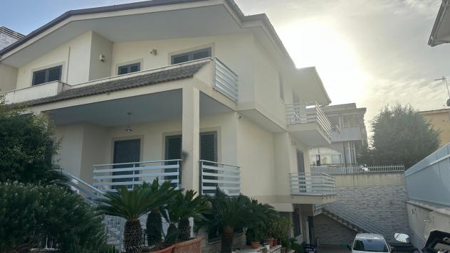 casa indipendente in vendita a Casoria