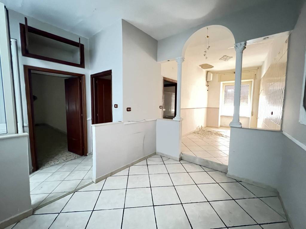 intera palazzina in vendita a Casoria in zona Centro Storico