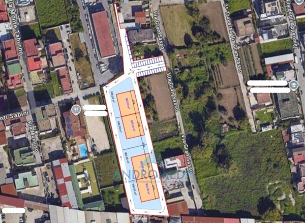 terreno edificabile in vendita a Casoria