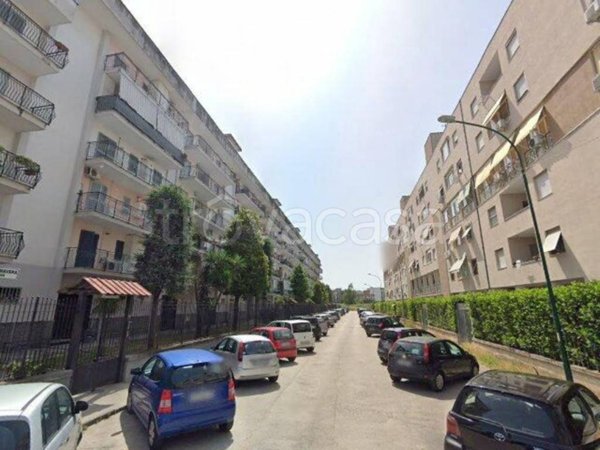 negozio in vendita a Casoria