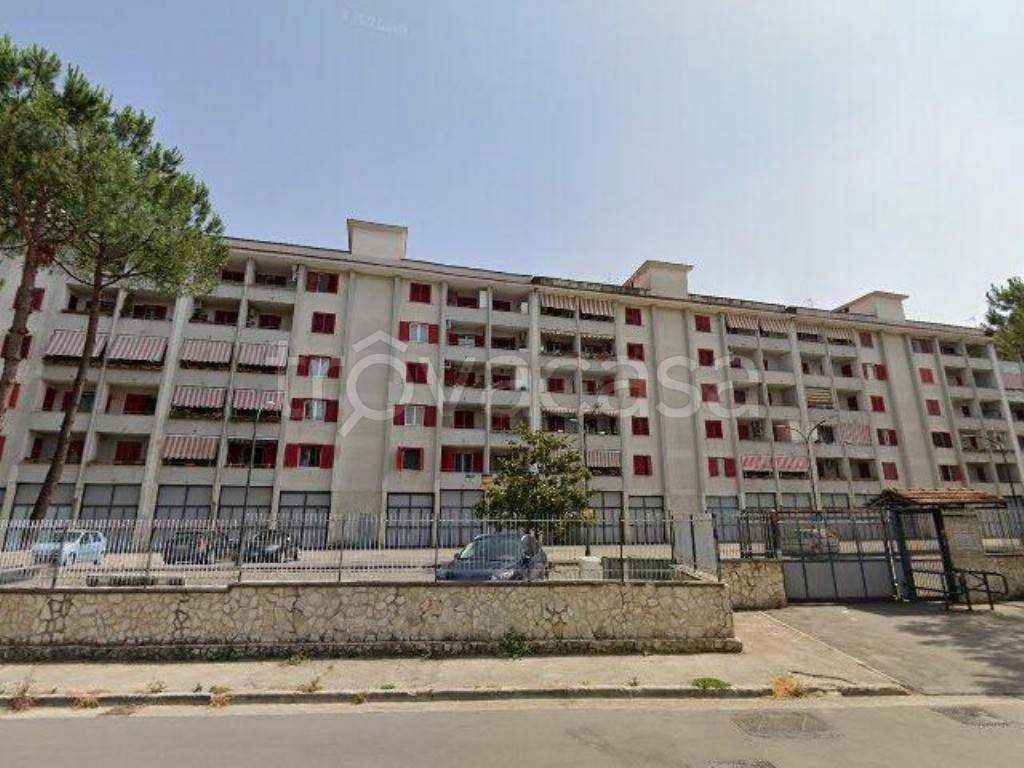 appartamento in vendita a Casoria in zona Centro Storico
