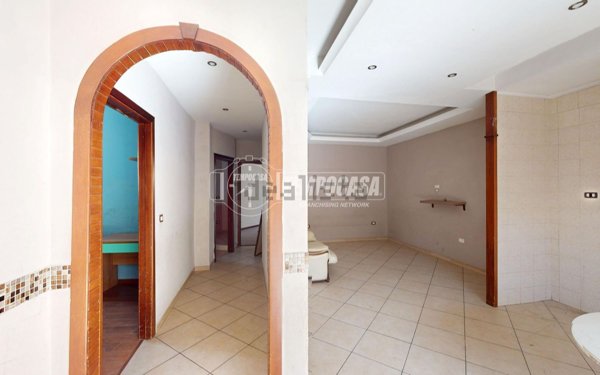 appartamento in vendita a Casoria in zona Arpino