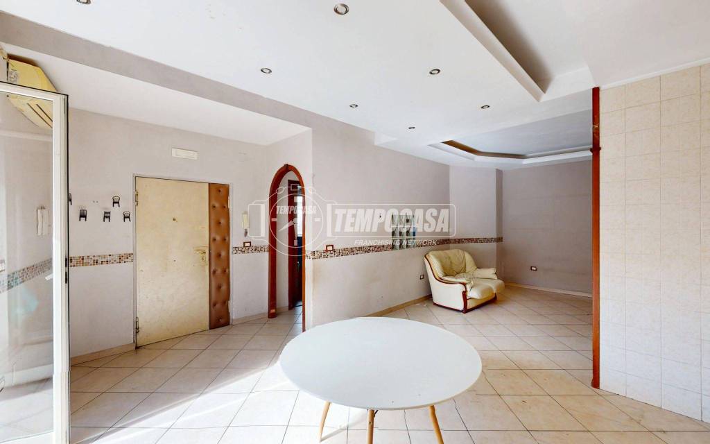 appartamento in vendita a Casoria in zona Arpino