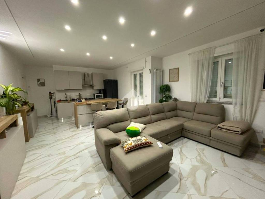 appartamento in vendita a Casoria