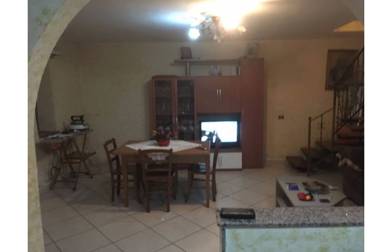 casa indipendente in vendita a Casoria in zona Arpino