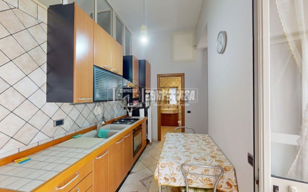 appartamento in vendita a Casoria in zona Centro Storico