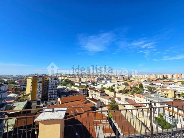 appartamento in vendita a Casoria in zona Arpino