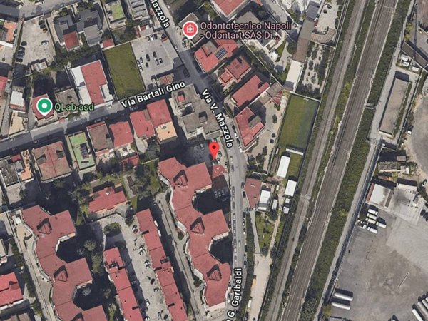 negozio in vendita a Casoria in zona Arpino