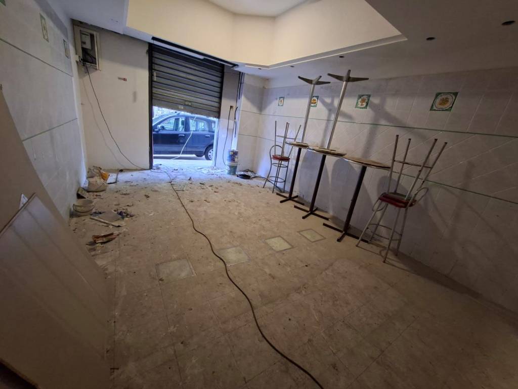 negozio in vendita a Casoria