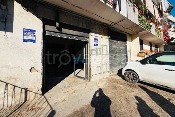 negozio in vendita a Casoria