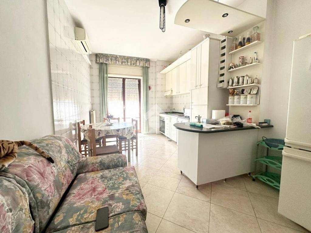 appartamento in vendita a Casoria in zona Arpino