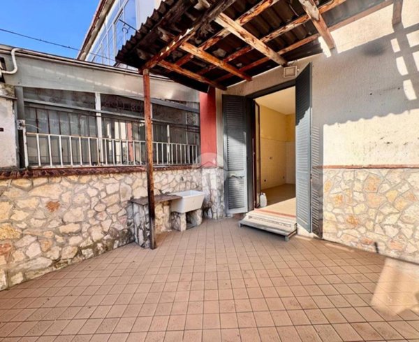 appartamento in vendita a Casoria in zona Arpino