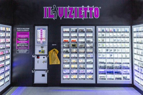 negozio in vendita a Casoria