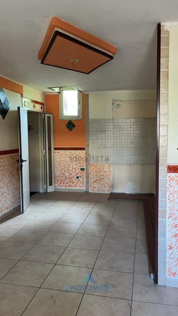 appartamento in vendita a Casoria in zona Centro Storico