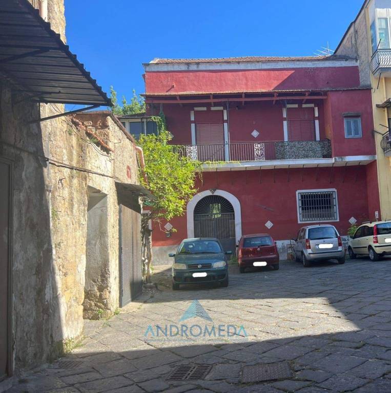 appartamento in vendita a Casoria in zona Centro Storico