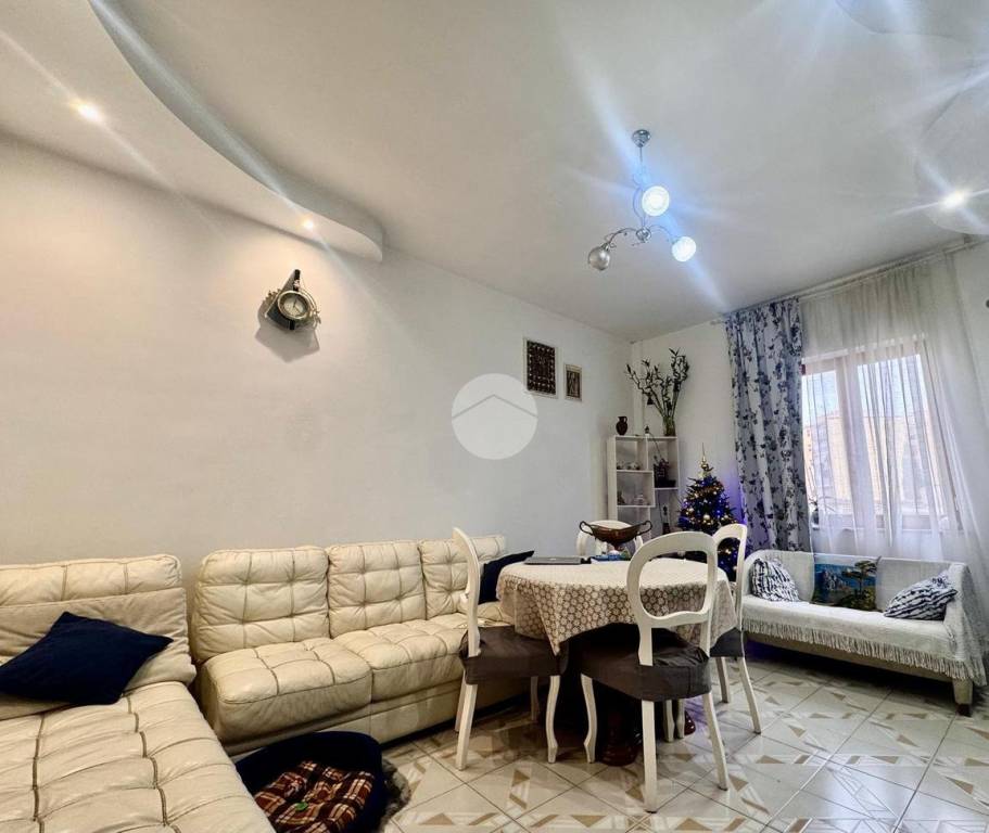 appartamento in vendita a Casoria in zona Arpino