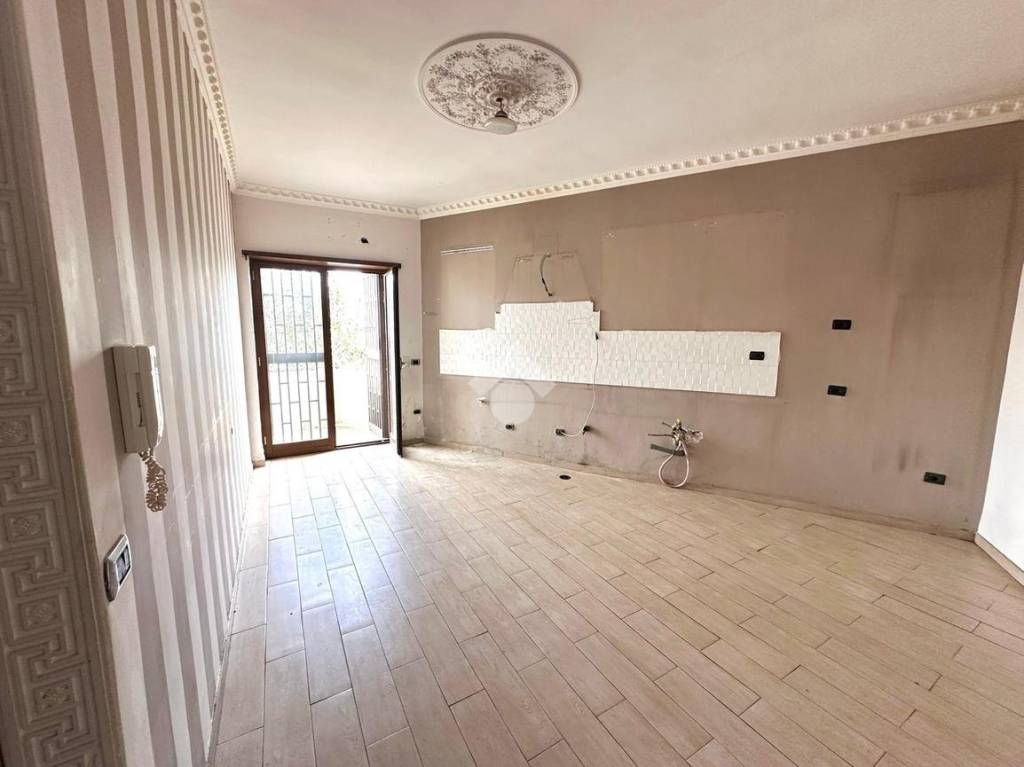 appartamento in vendita a Casoria in zona Arpino
