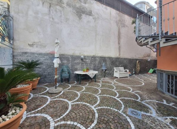 casa indipendente in vendita a Casoria