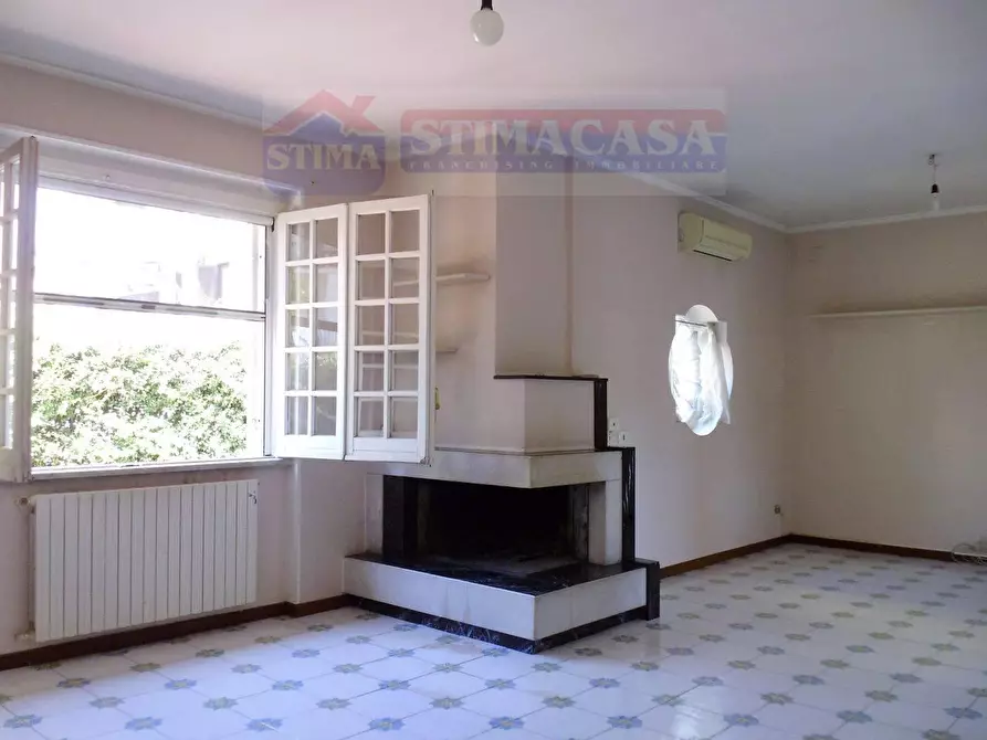 casa indipendente in vendita a Casoria