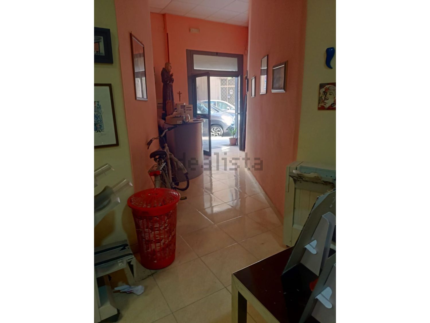 locale commerciale in vendita a Casoria