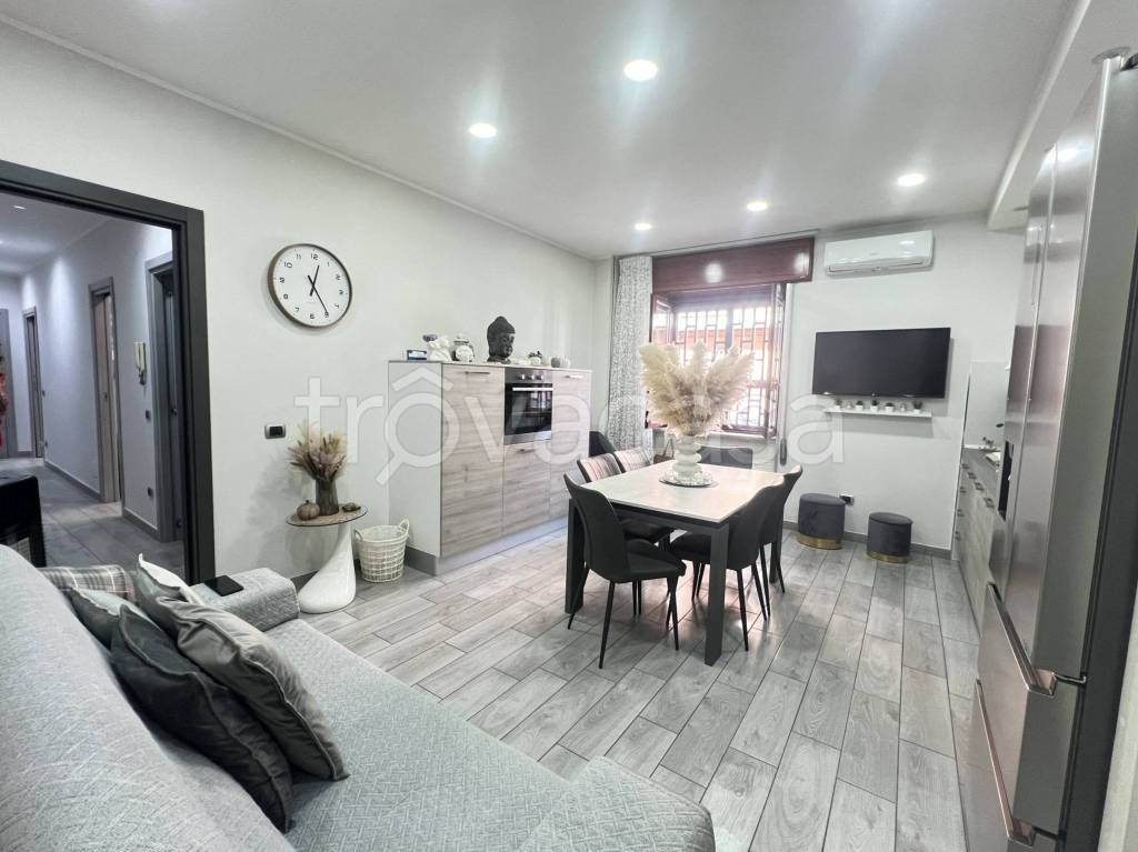 appartamento in vendita a Casoria