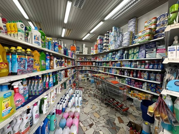 negozio in vendita a Casoria