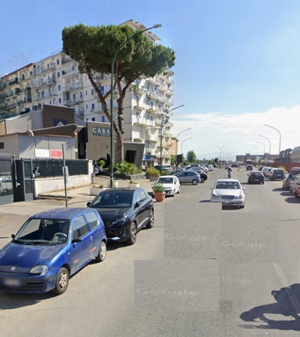 negozio in vendita a Casoria