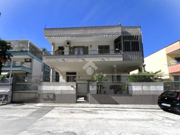 casa indipendente in vendita a Casoria