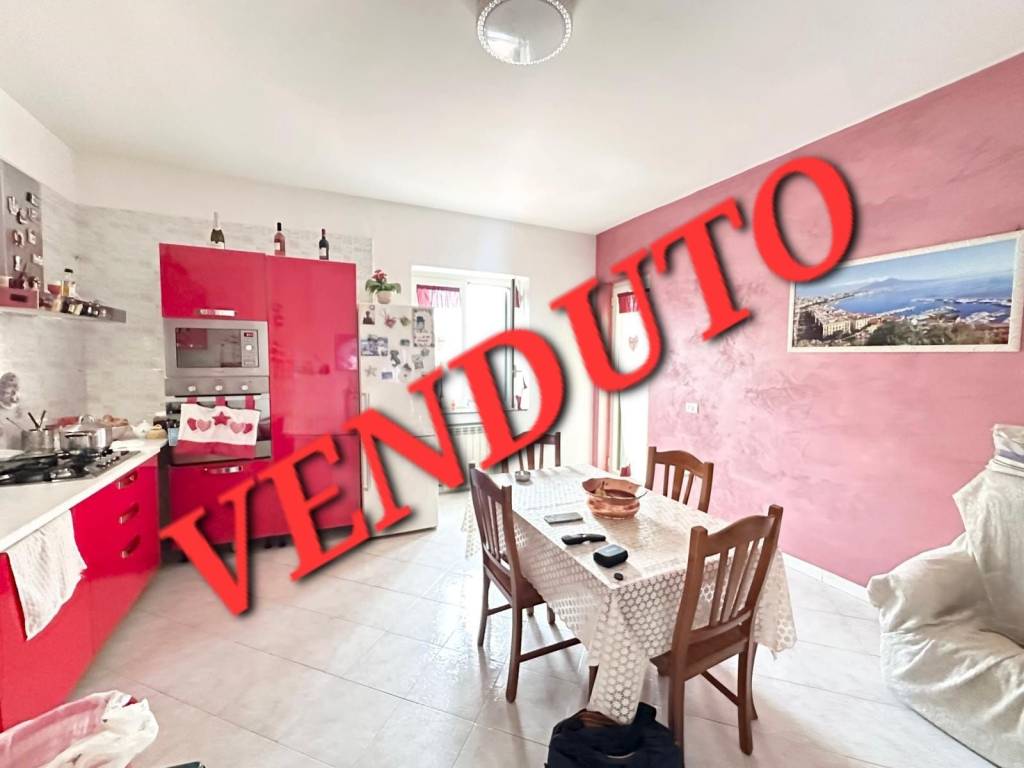 appartamento in vendita a Casoria in zona Arpino
