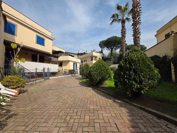 appartamento in vendita a Casoria