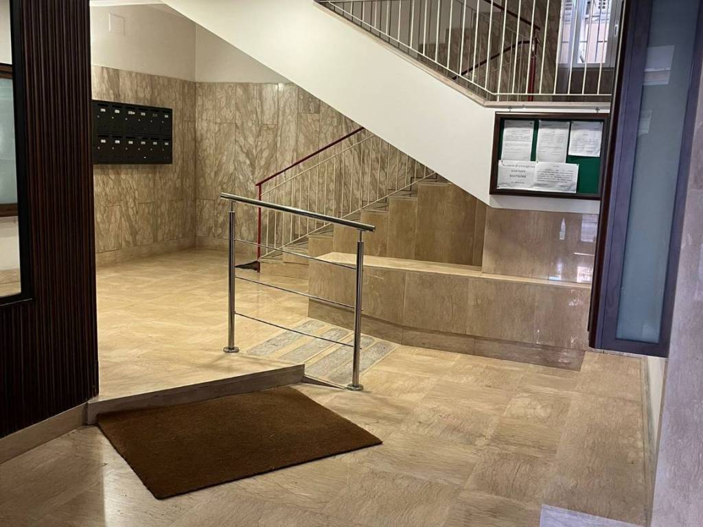 appartamento in vendita a Casoria in zona Centro Storico