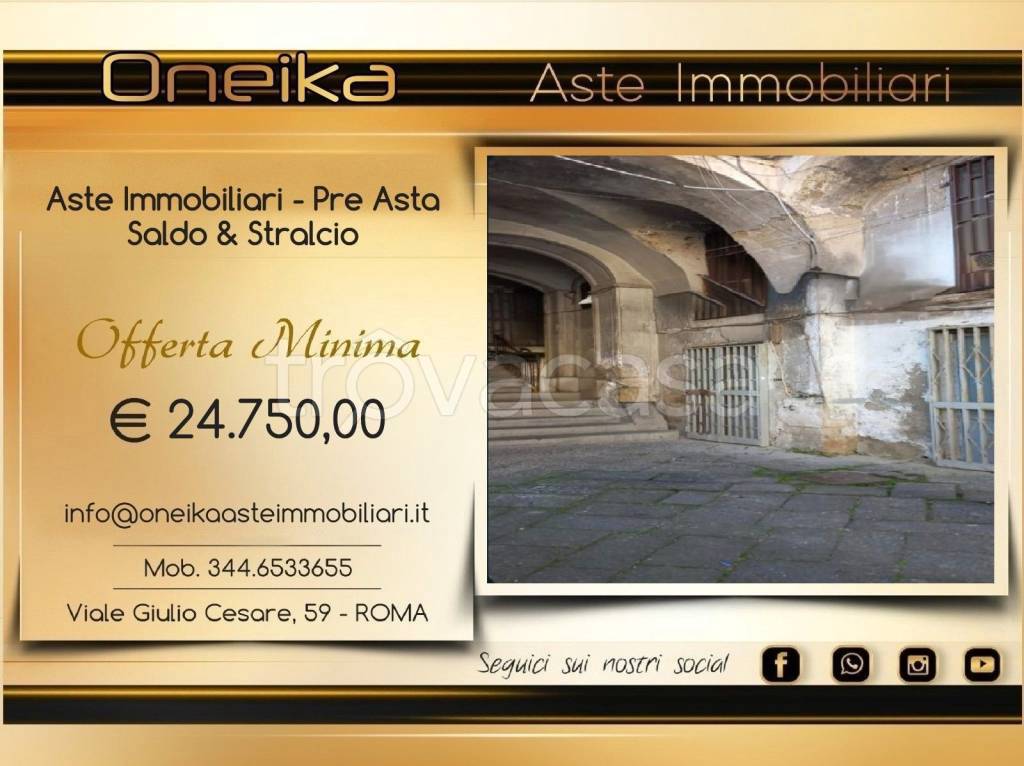 appartamento in vendita a Casoria in zona Centro Storico