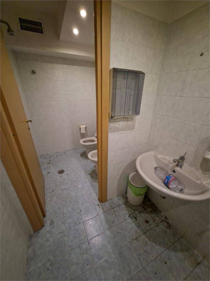 negozio in vendita a Casoria