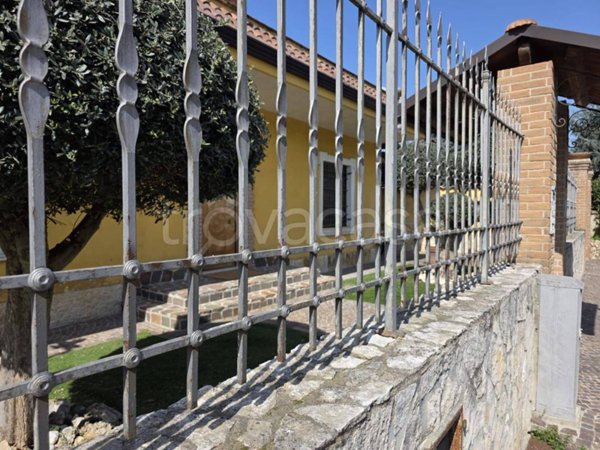 casa indipendente in vendita a Casoria