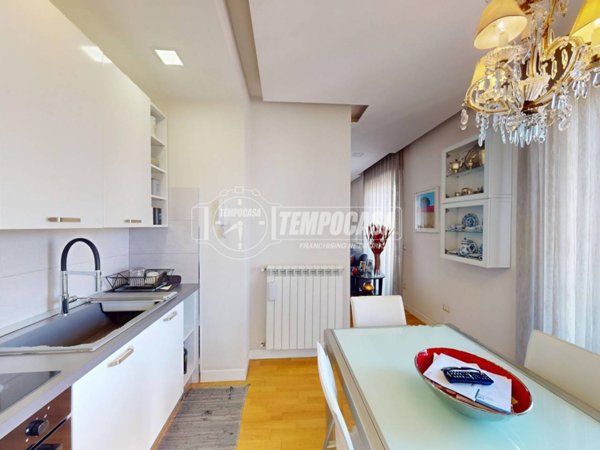 appartamento in vendita a Casoria in zona Arpino