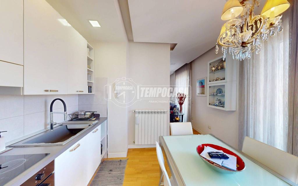appartamento in vendita a Casoria in zona Arpino