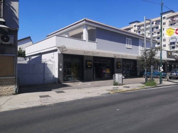 casa indipendente in vendita a Casoria in zona Centro Storico