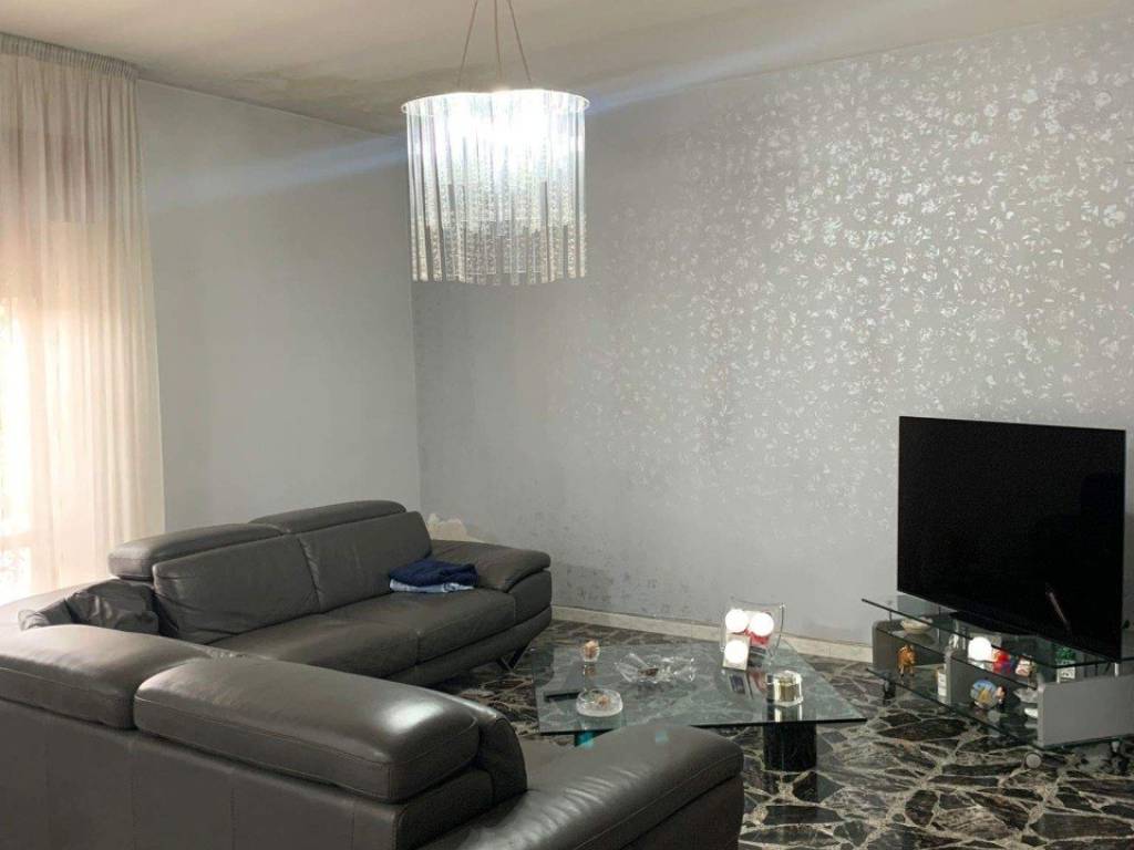 casa indipendente in vendita a Casoria